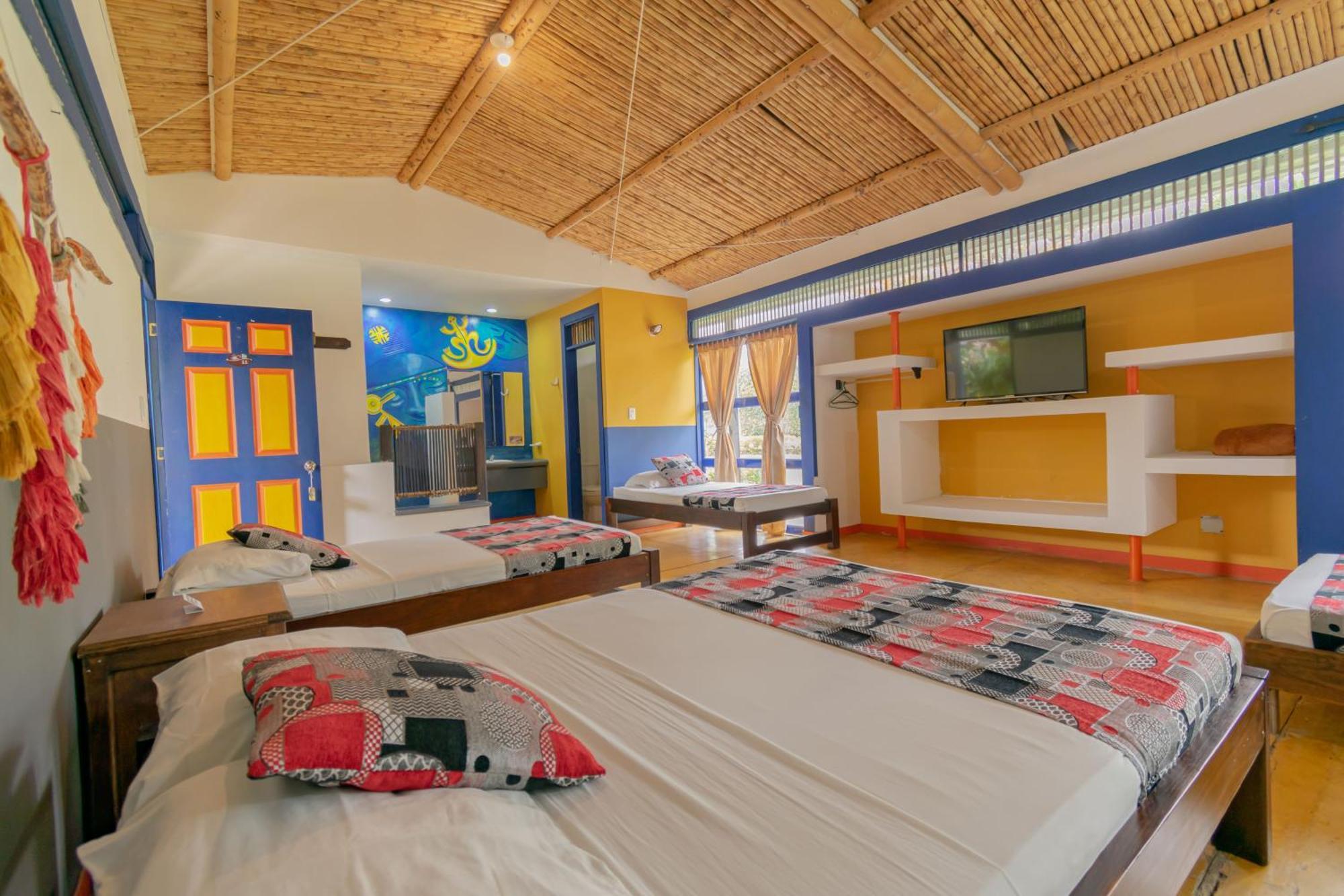 Hotel Campestre La Aldea Montenegro Exterior photo