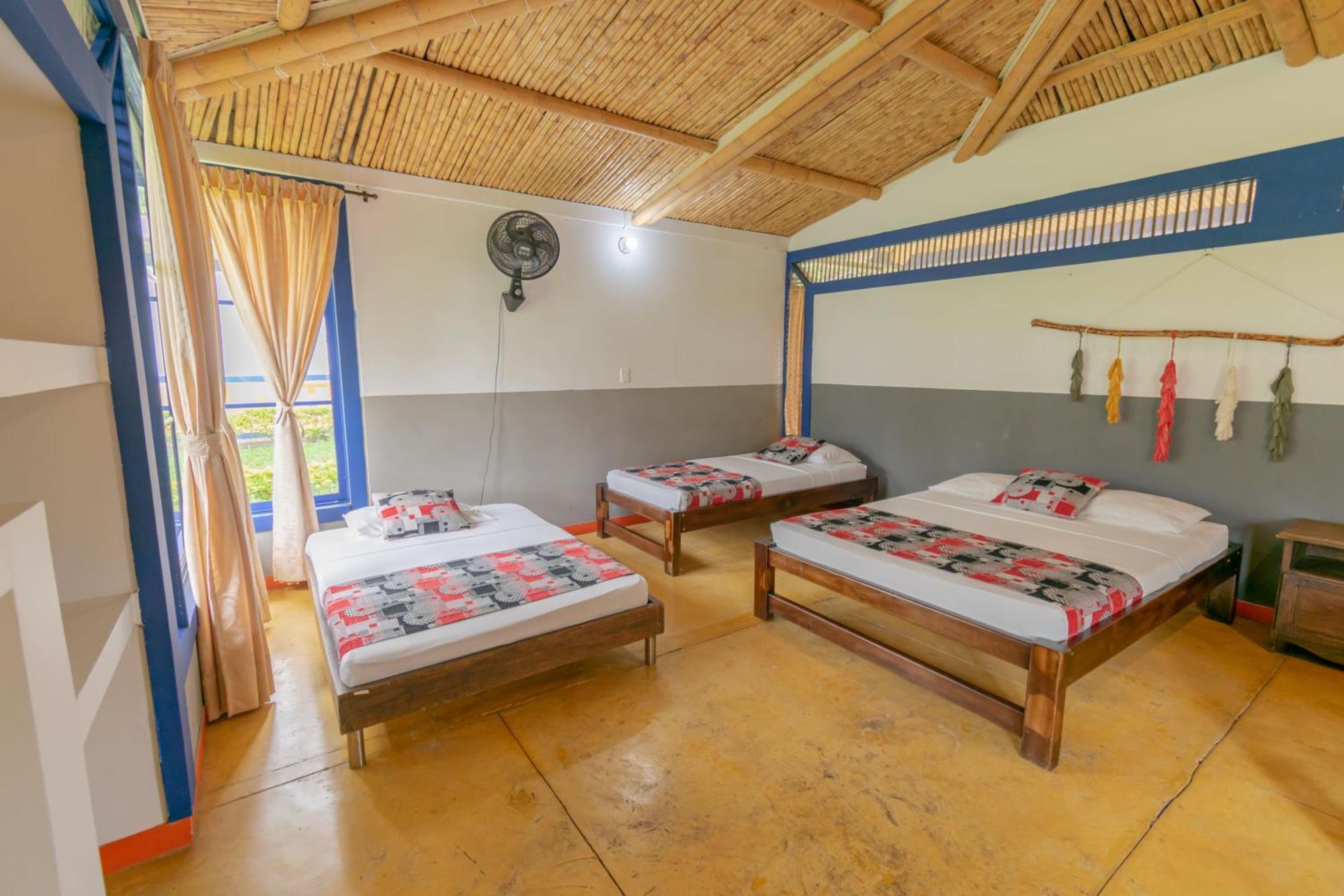 Hotel Campestre La Aldea Montenegro Exterior photo