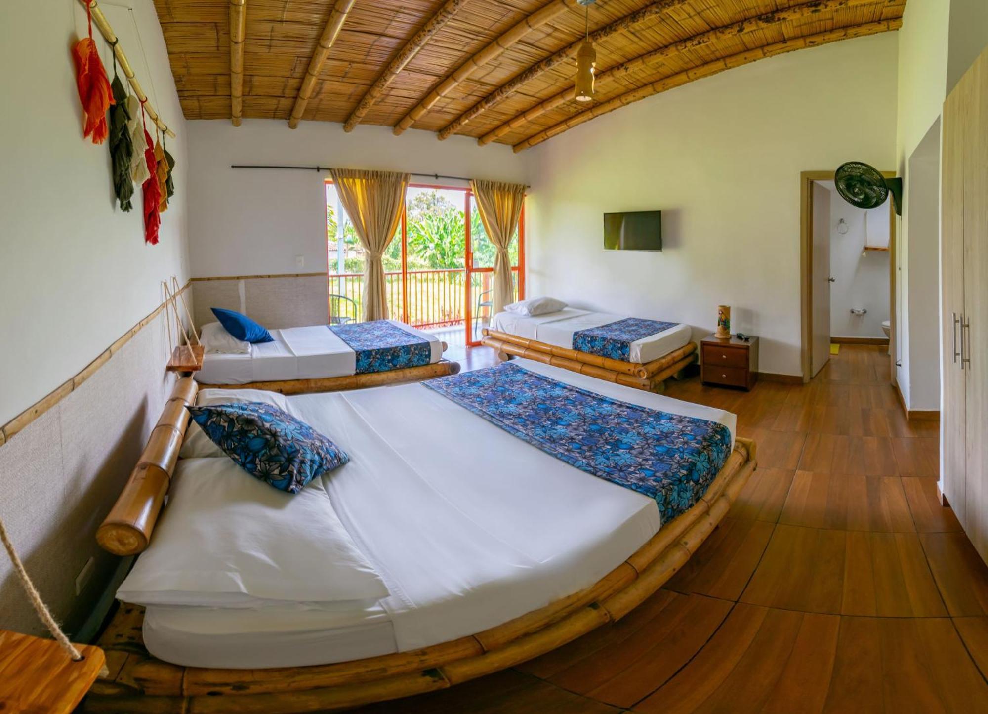 Hotel Campestre La Aldea Montenegro Exterior photo