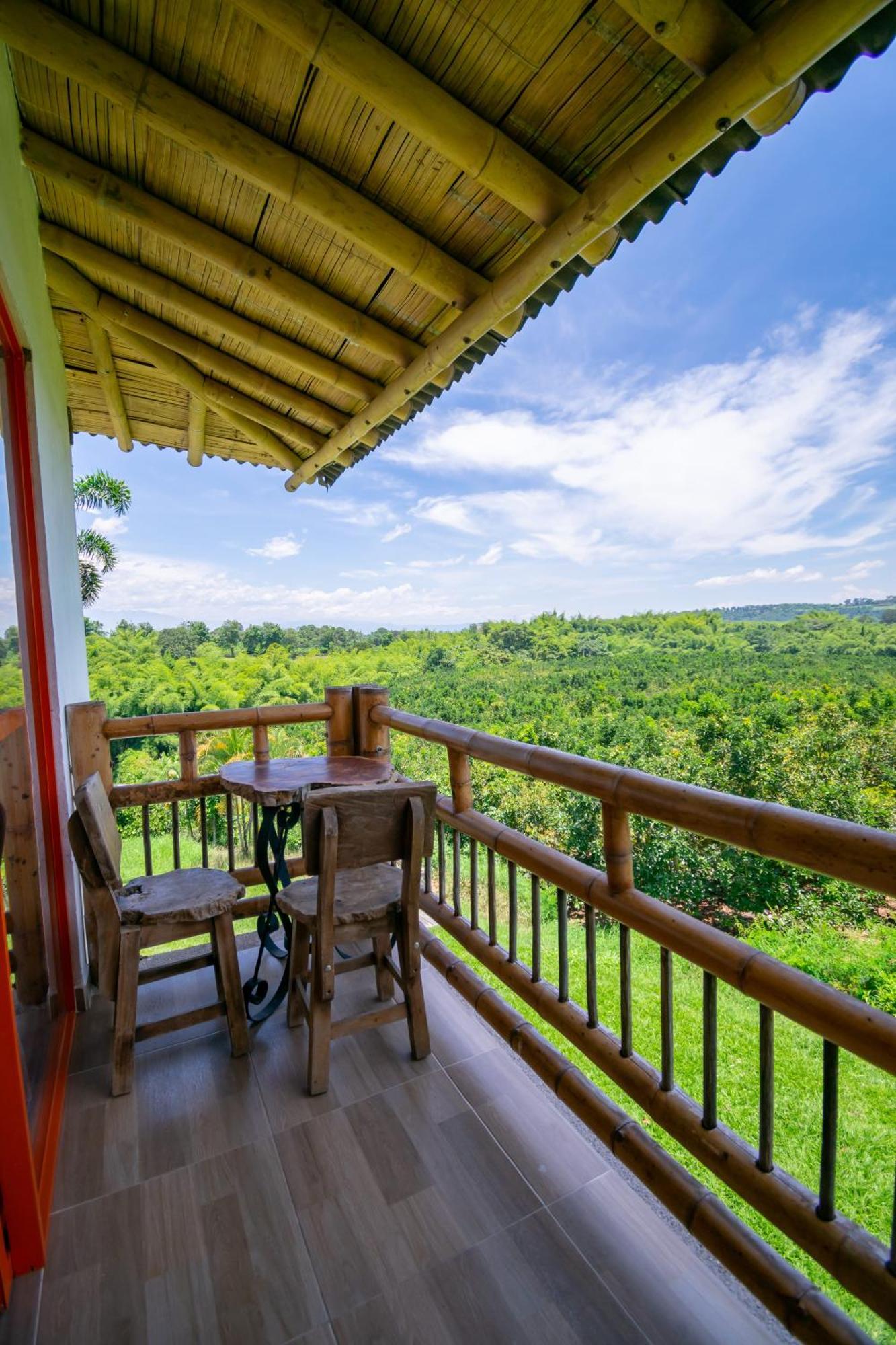 Hotel Campestre La Aldea Montenegro Exterior photo