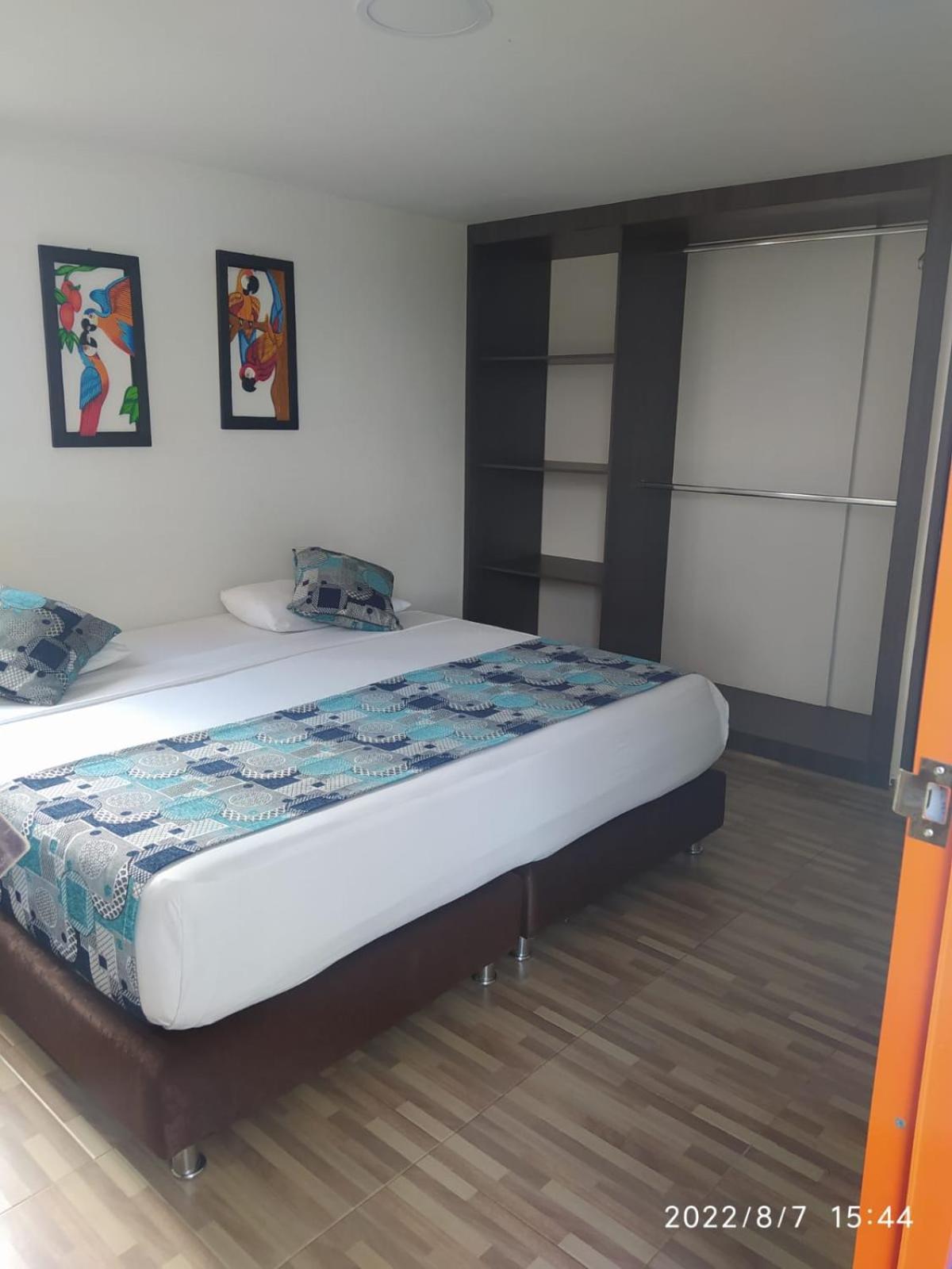 Hotel Campestre La Aldea Montenegro Exterior photo