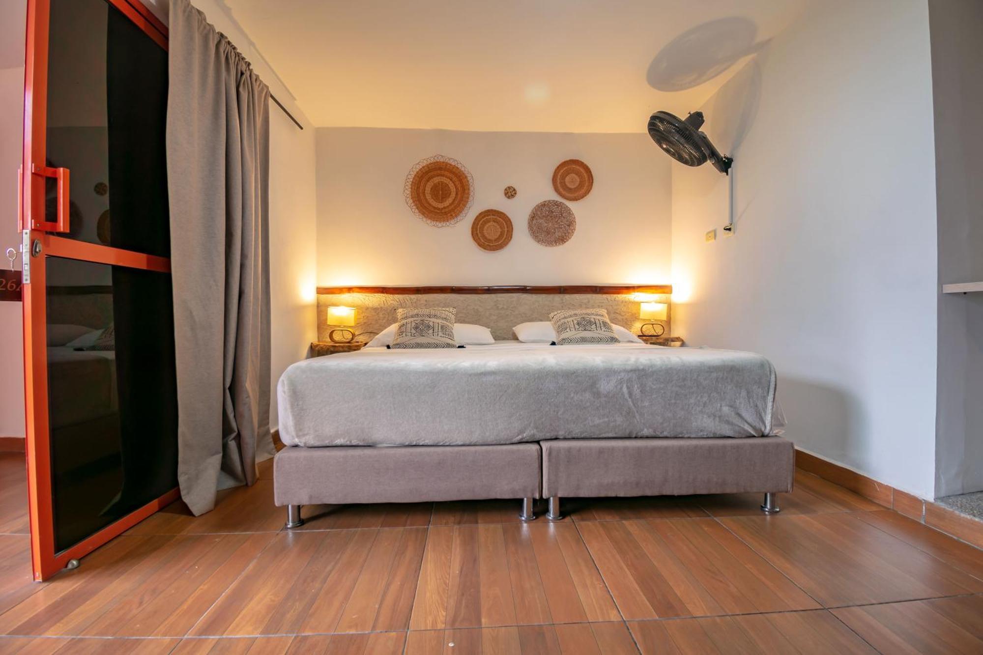 Hotel Campestre La Aldea Montenegro Exterior photo