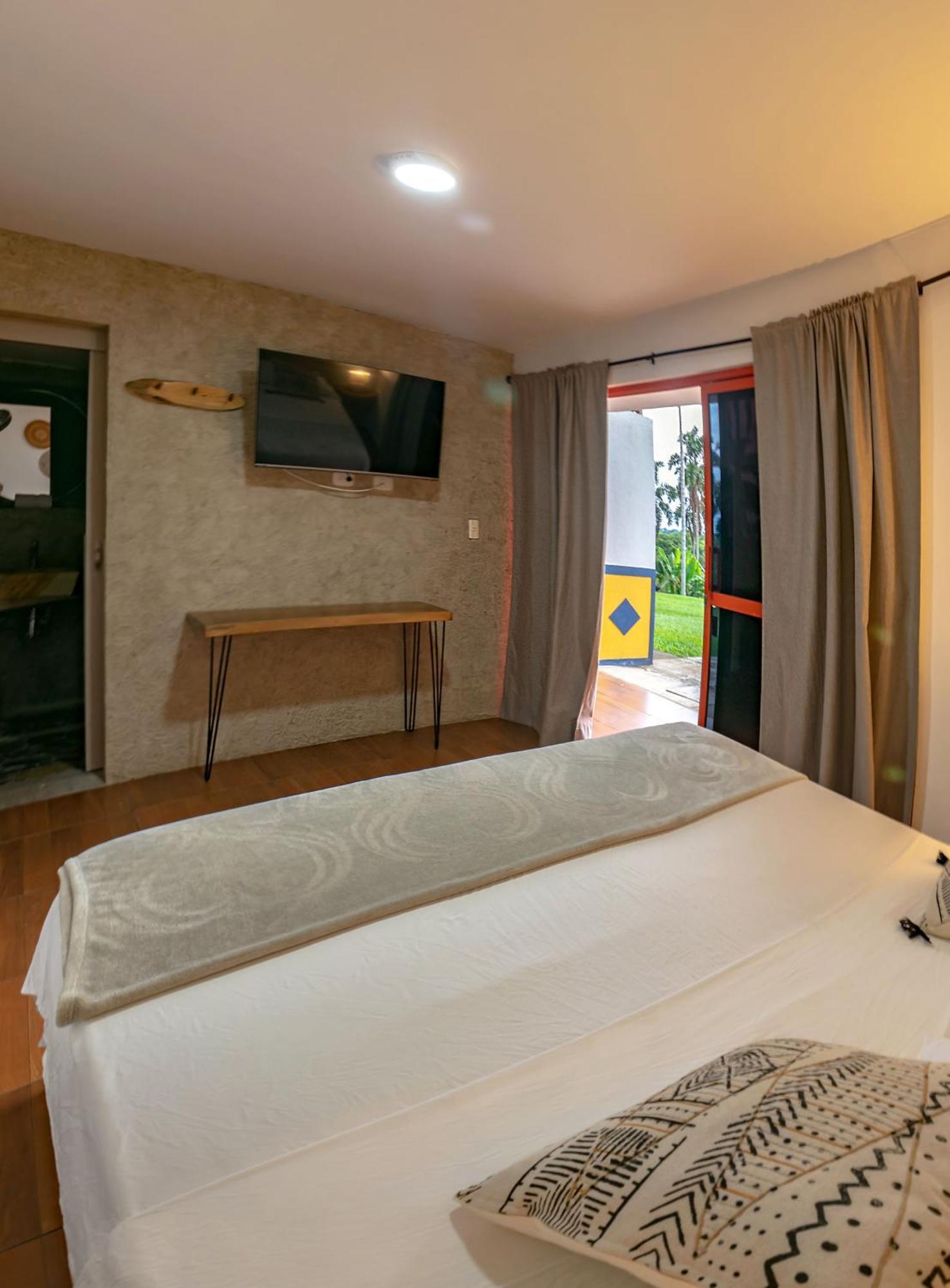 Hotel Campestre La Aldea Montenegro Exterior photo